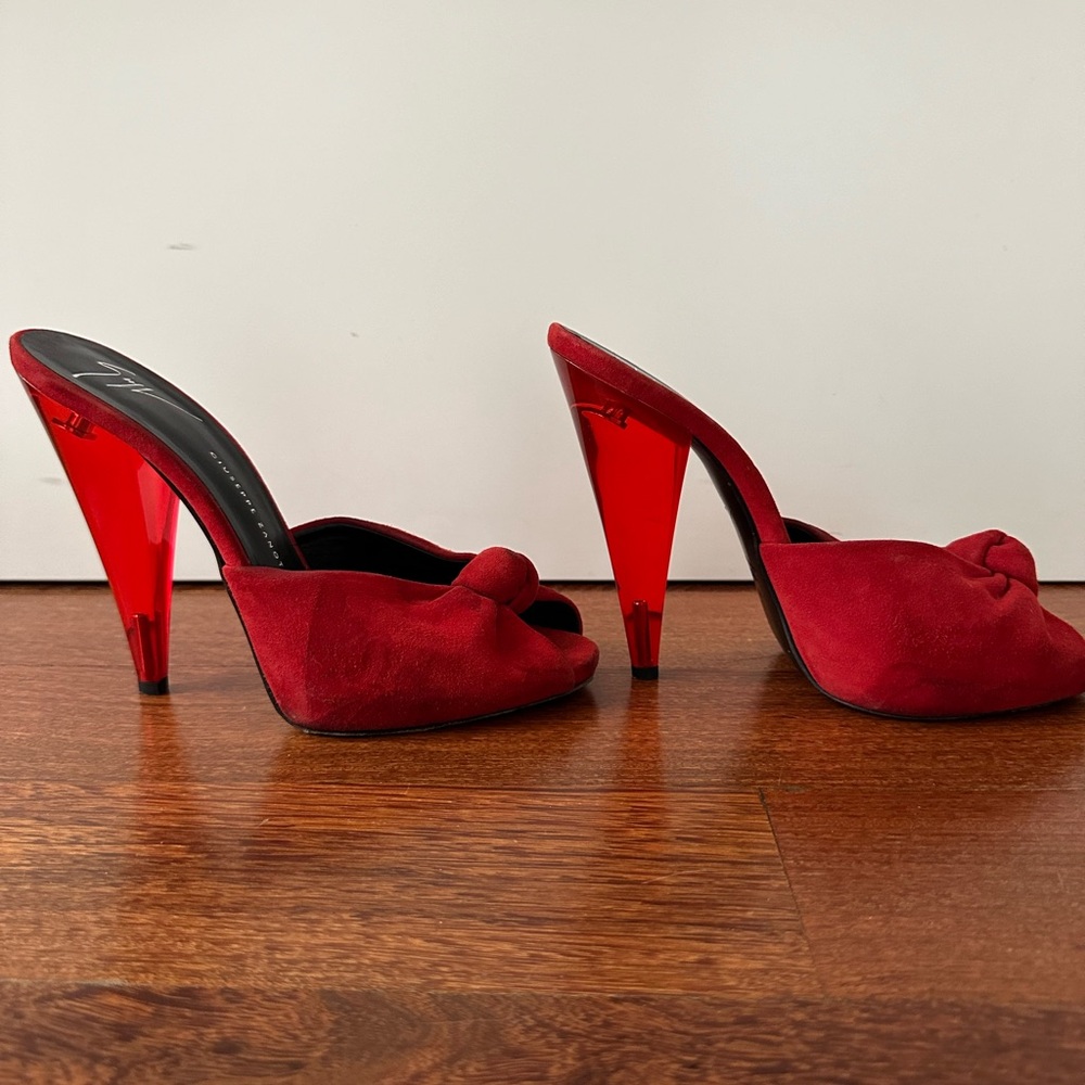 Giuseppe Zanotti red heels